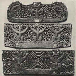 Maori carved door lintels